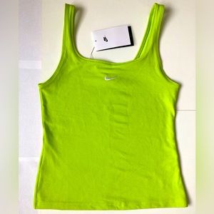 NIKE dri-fit one luxe women’s athletic tank Size small